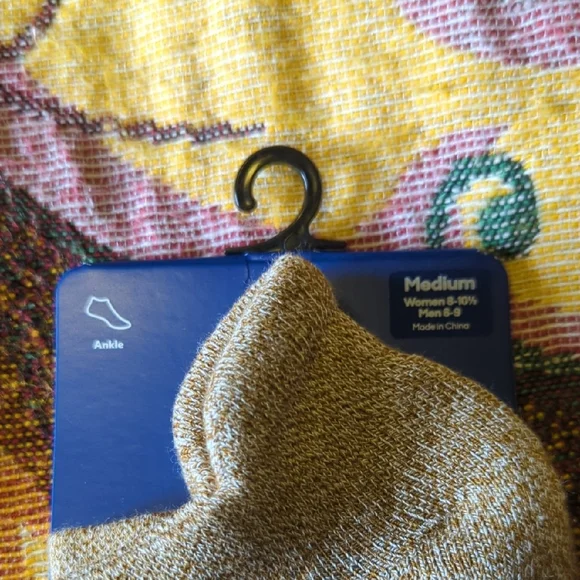 Bombas Heathered Tan Ankle Socks - Picture 3 of 7